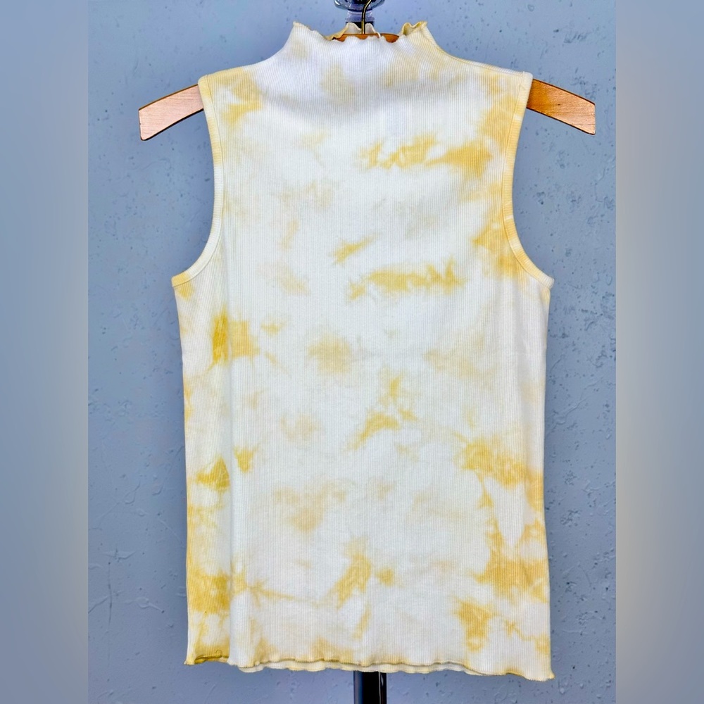 Woman’s NWT C&C California Tee